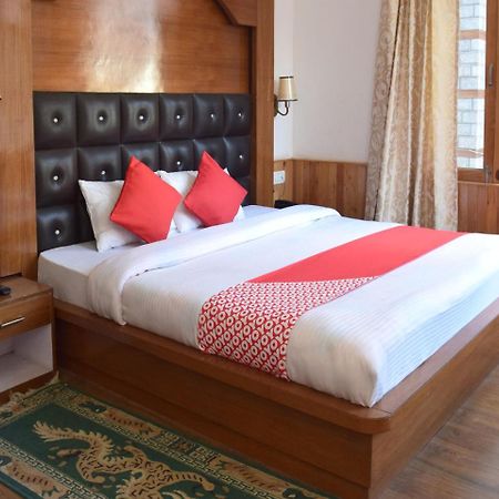 Oyo 10255 Hotel Red Apple Manāli Buitenkant foto