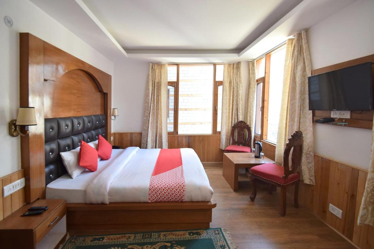 Oyo 10255 Hotel Red Apple Manāli Buitenkant foto
